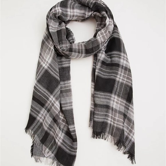 torrid Accessories - Torrid Scarf Black Plaid Reversible Fringe Wrap